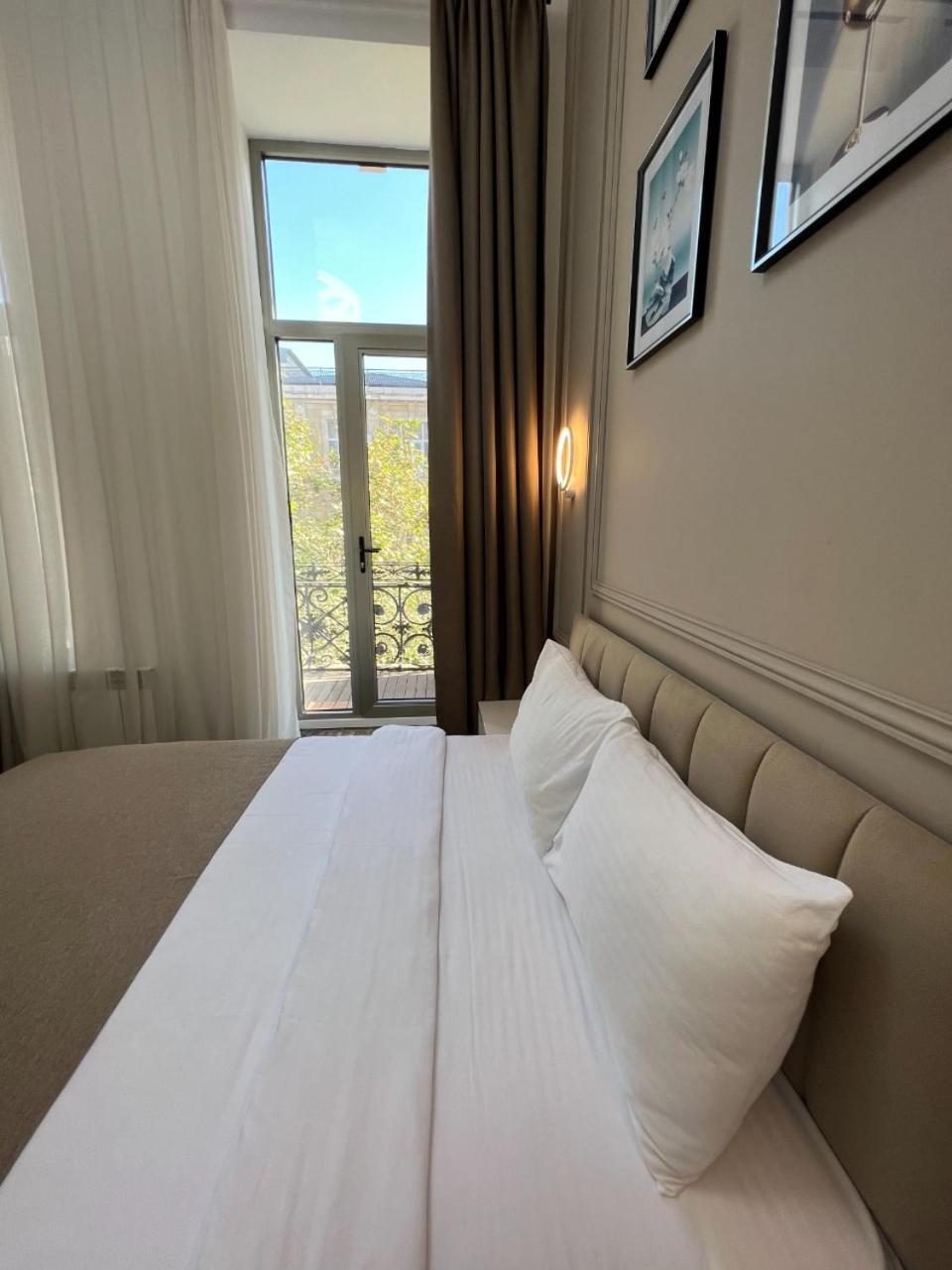 Callisto Hotel บากู ภายนอก รูปภาพ
